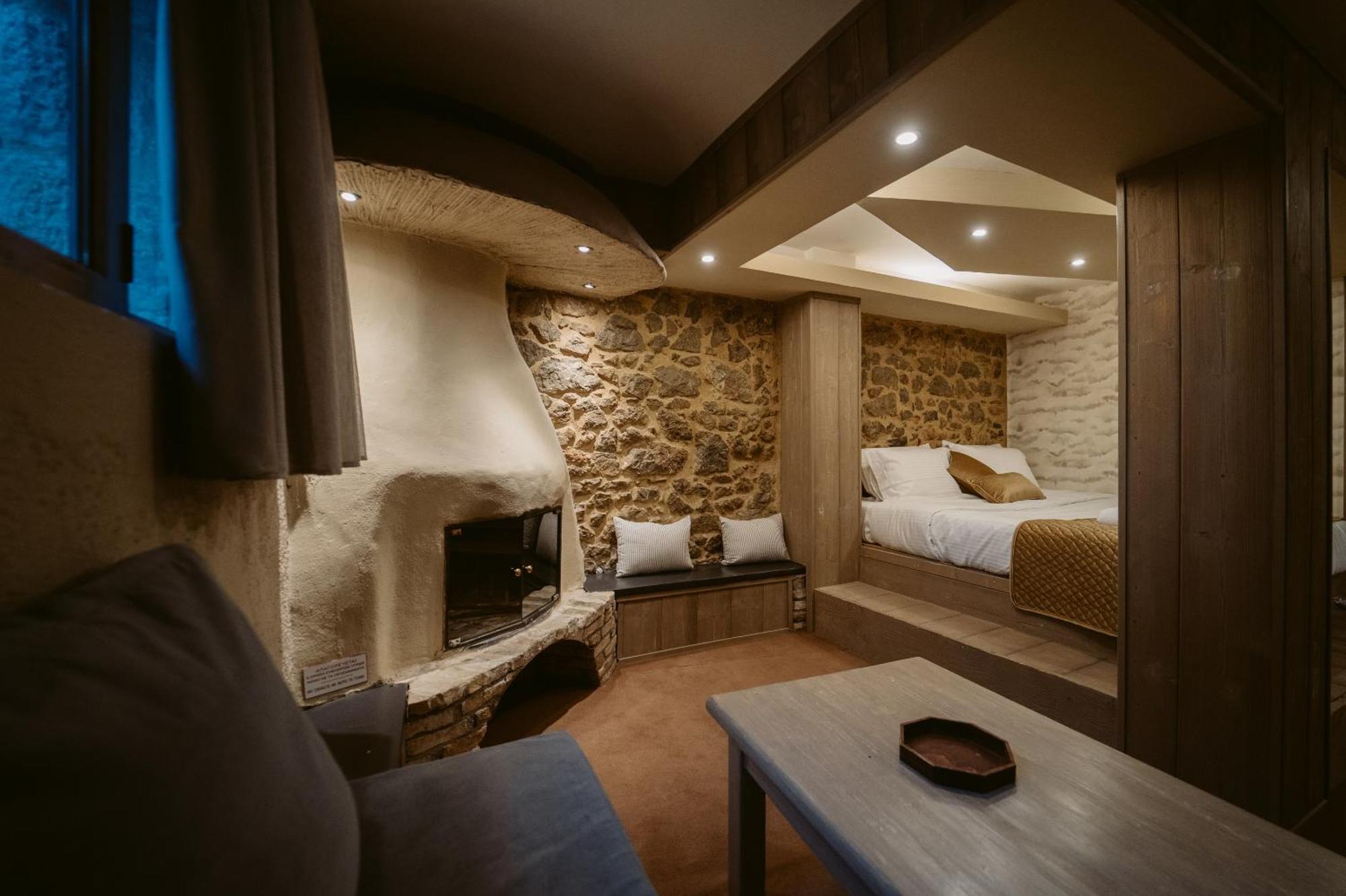 Afanos Guesthouse Arachova Exteriér fotografie