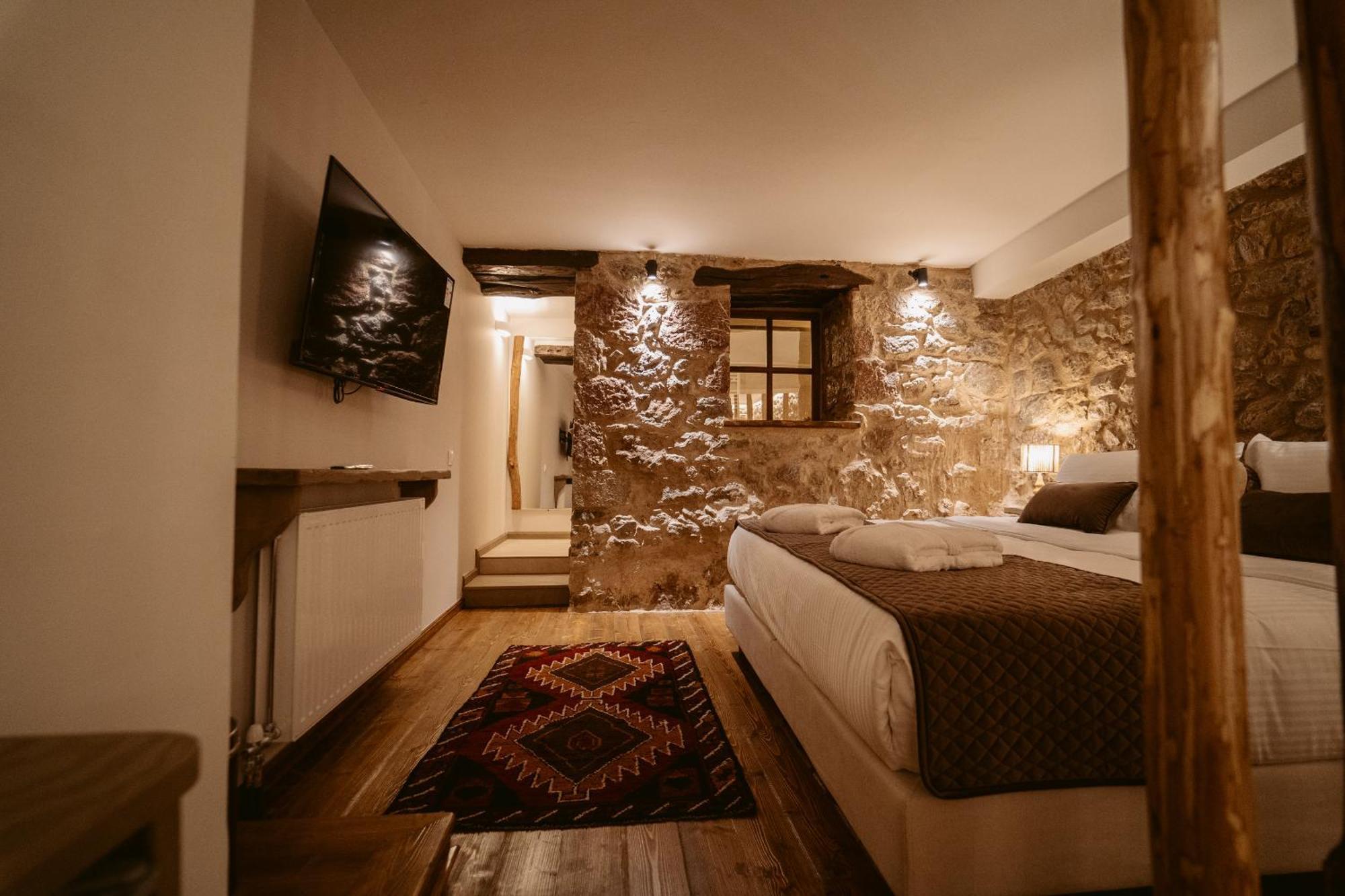 Afanos Guesthouse Arachova Pokoj fotografie