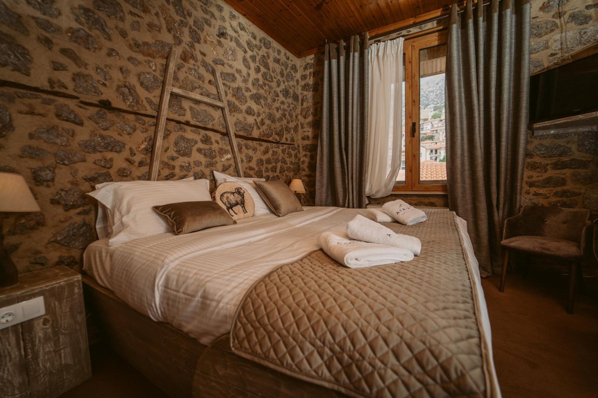Afanos Guesthouse Arachova Exteriér fotografie