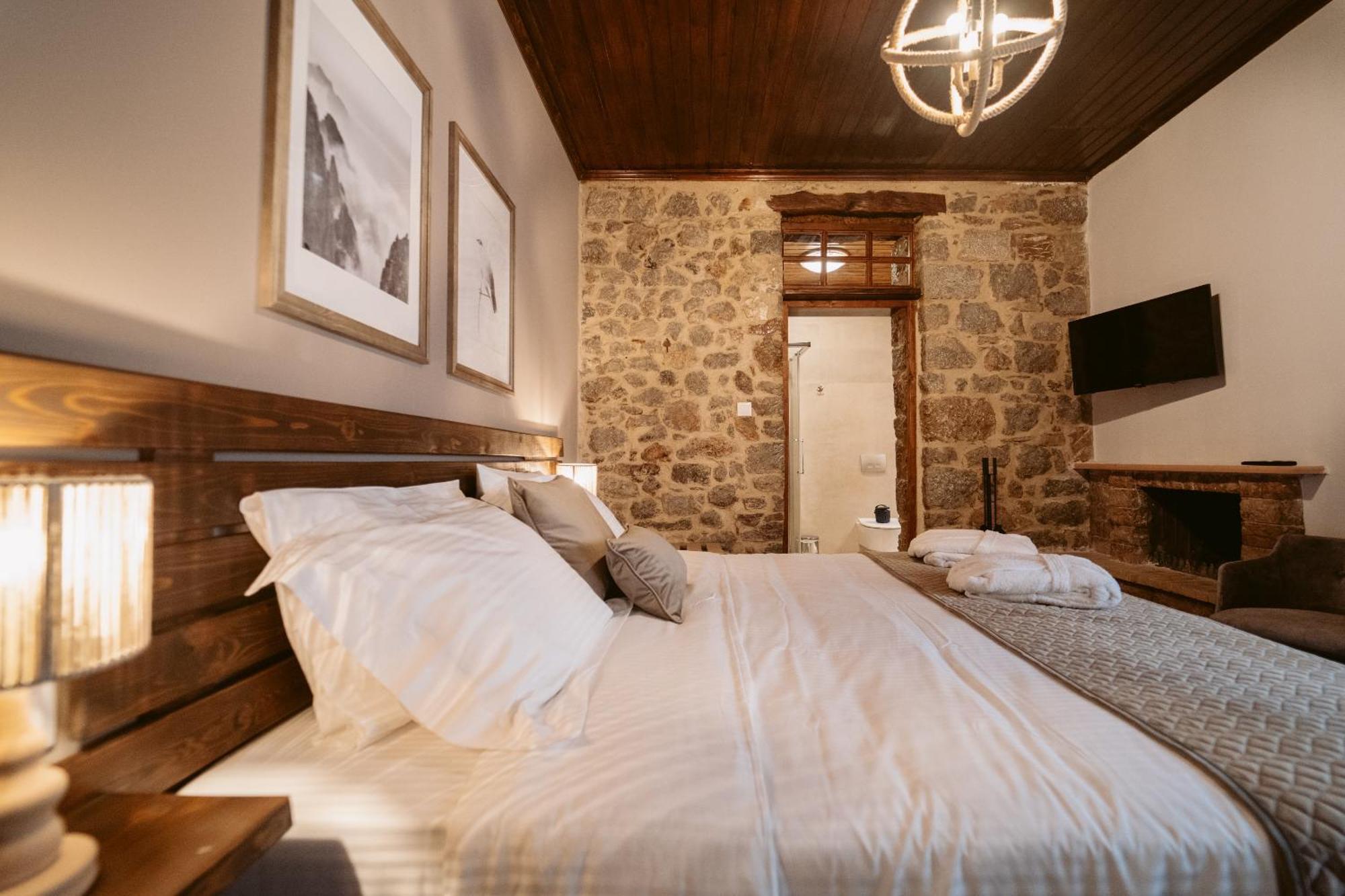 Afanos Guesthouse Arachova Pokoj fotografie