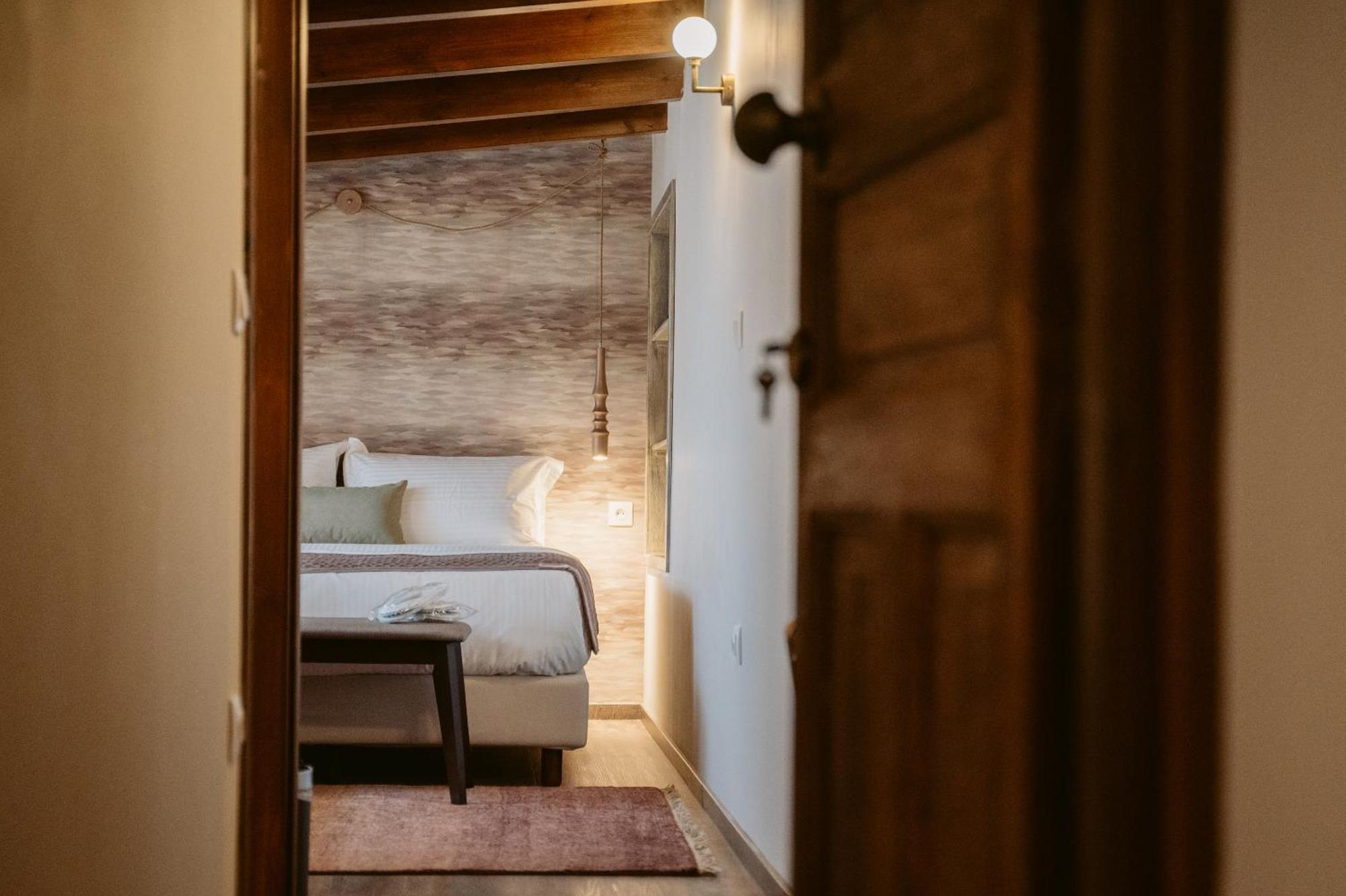 Afanos Guesthouse Arachova Pokoj fotografie