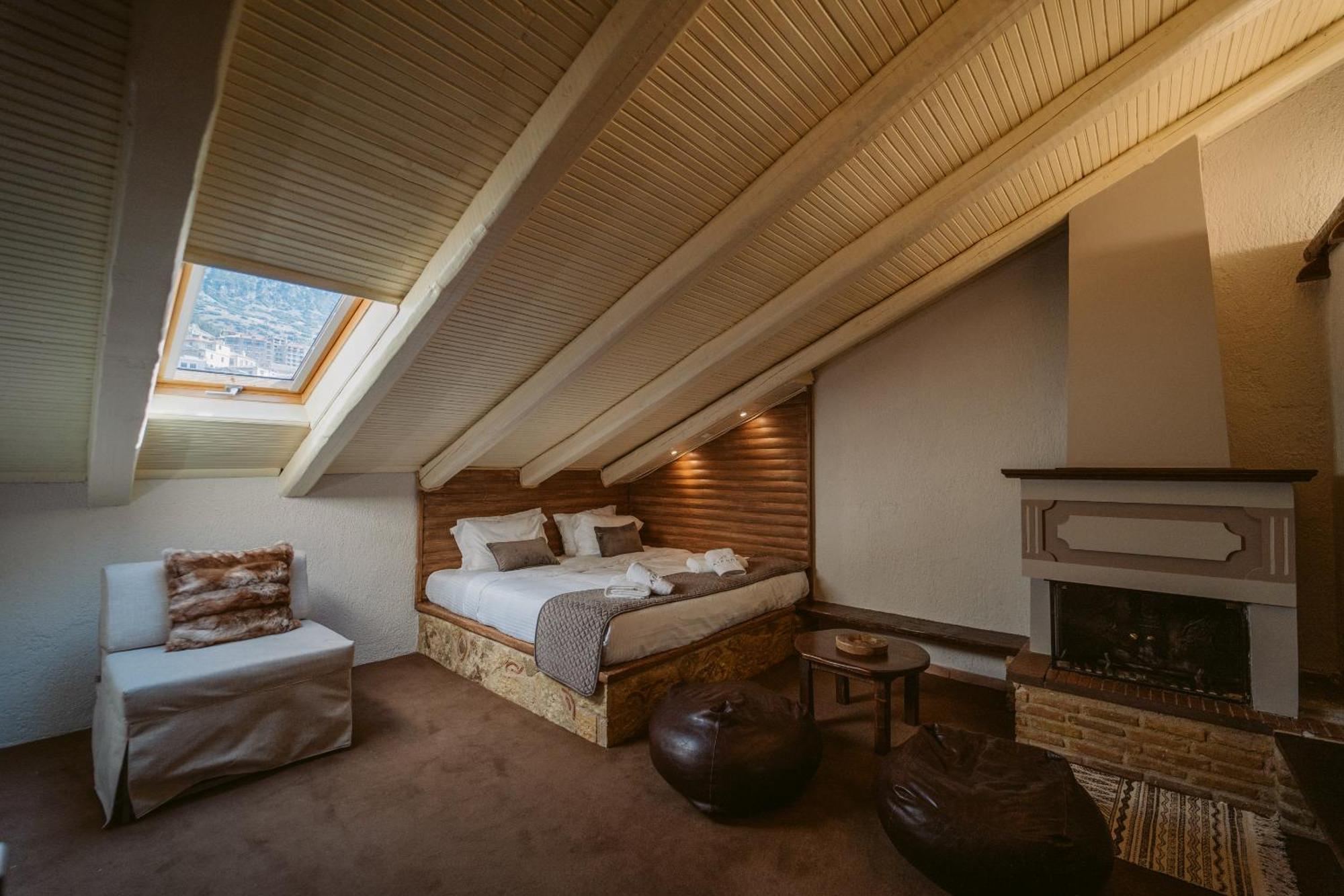 Afanos Guesthouse Arachova Pokoj fotografie