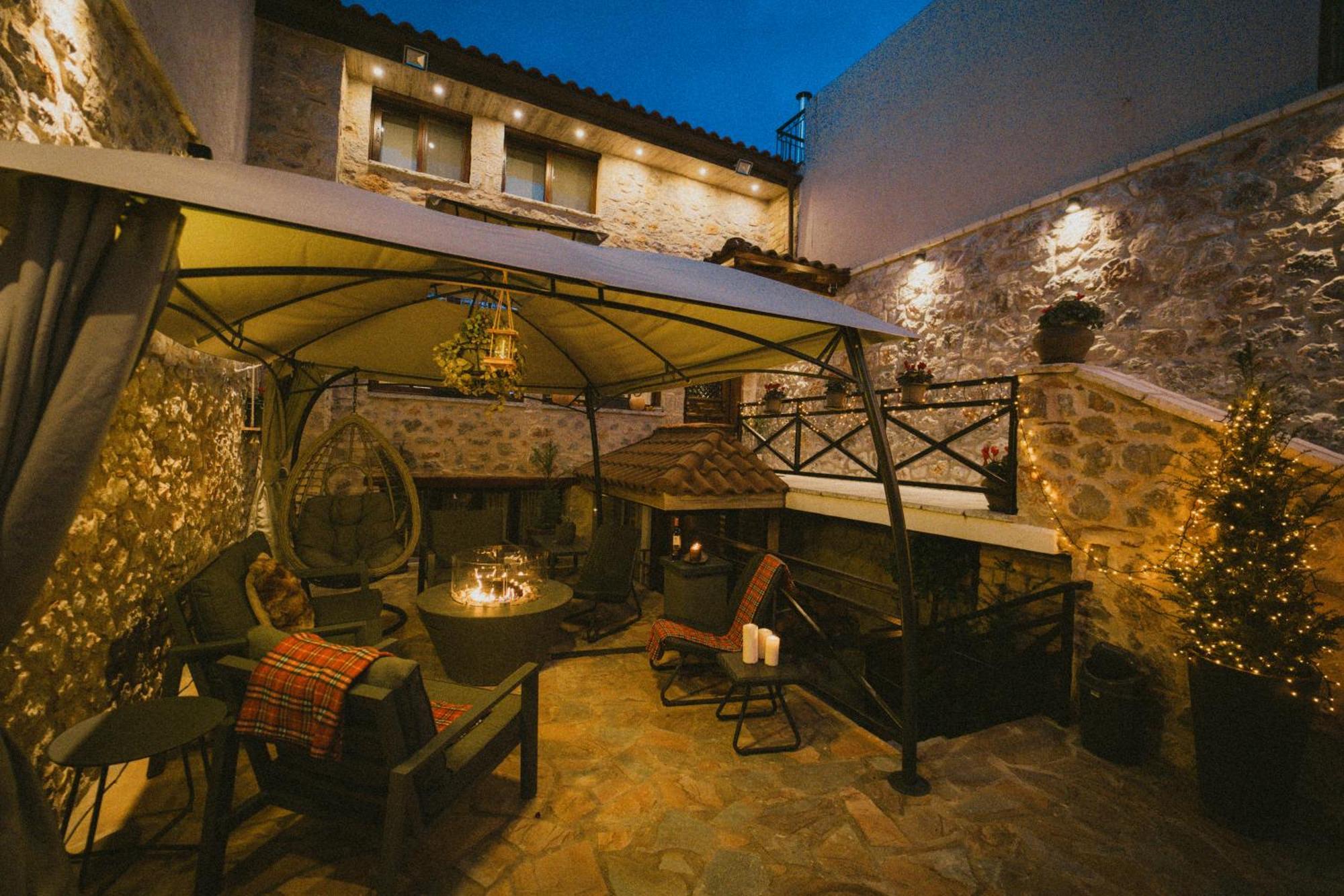 Afanos Guesthouse Arachova Exteriér fotografie