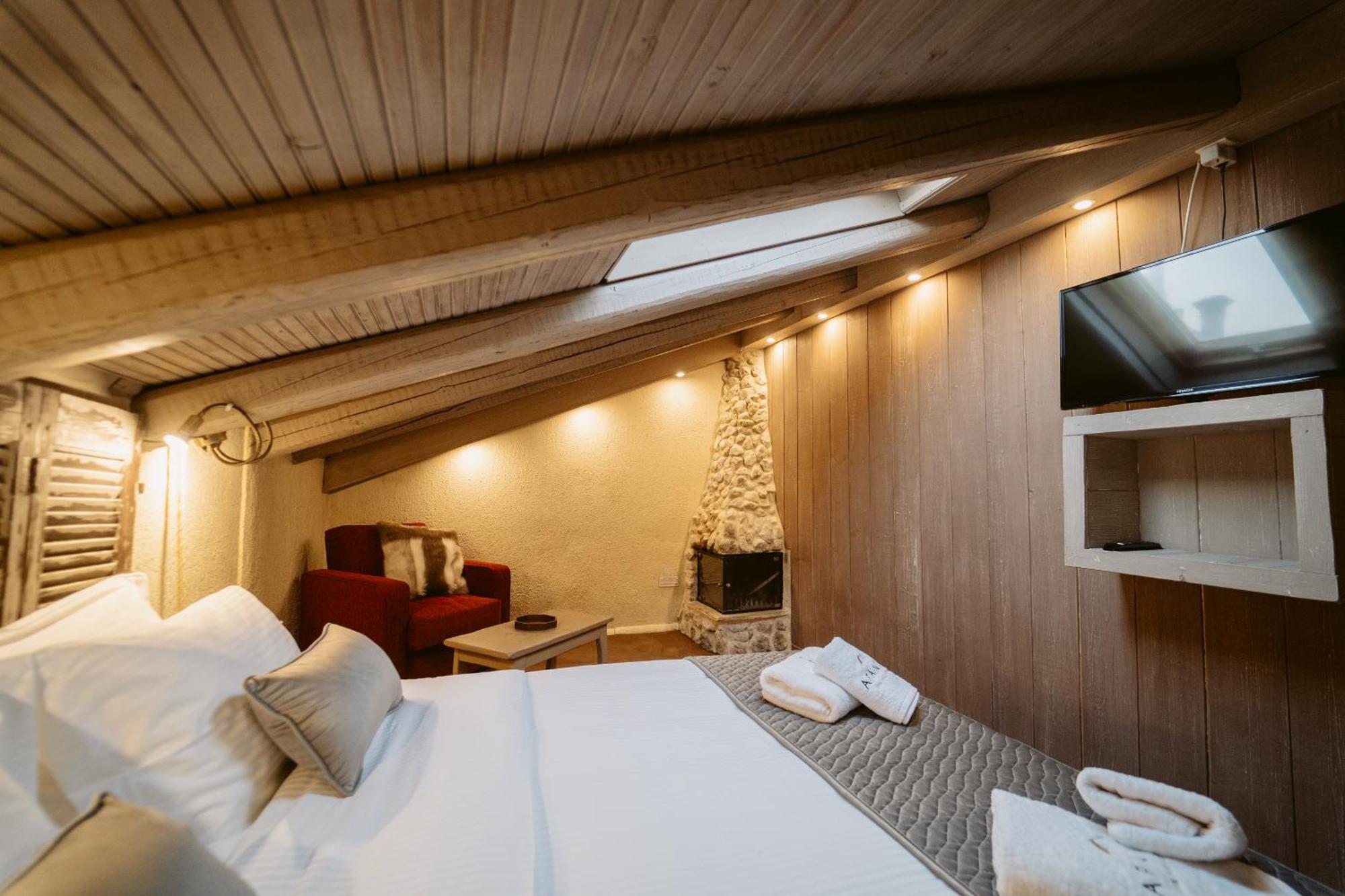Afanos Guesthouse Arachova Pokoj fotografie